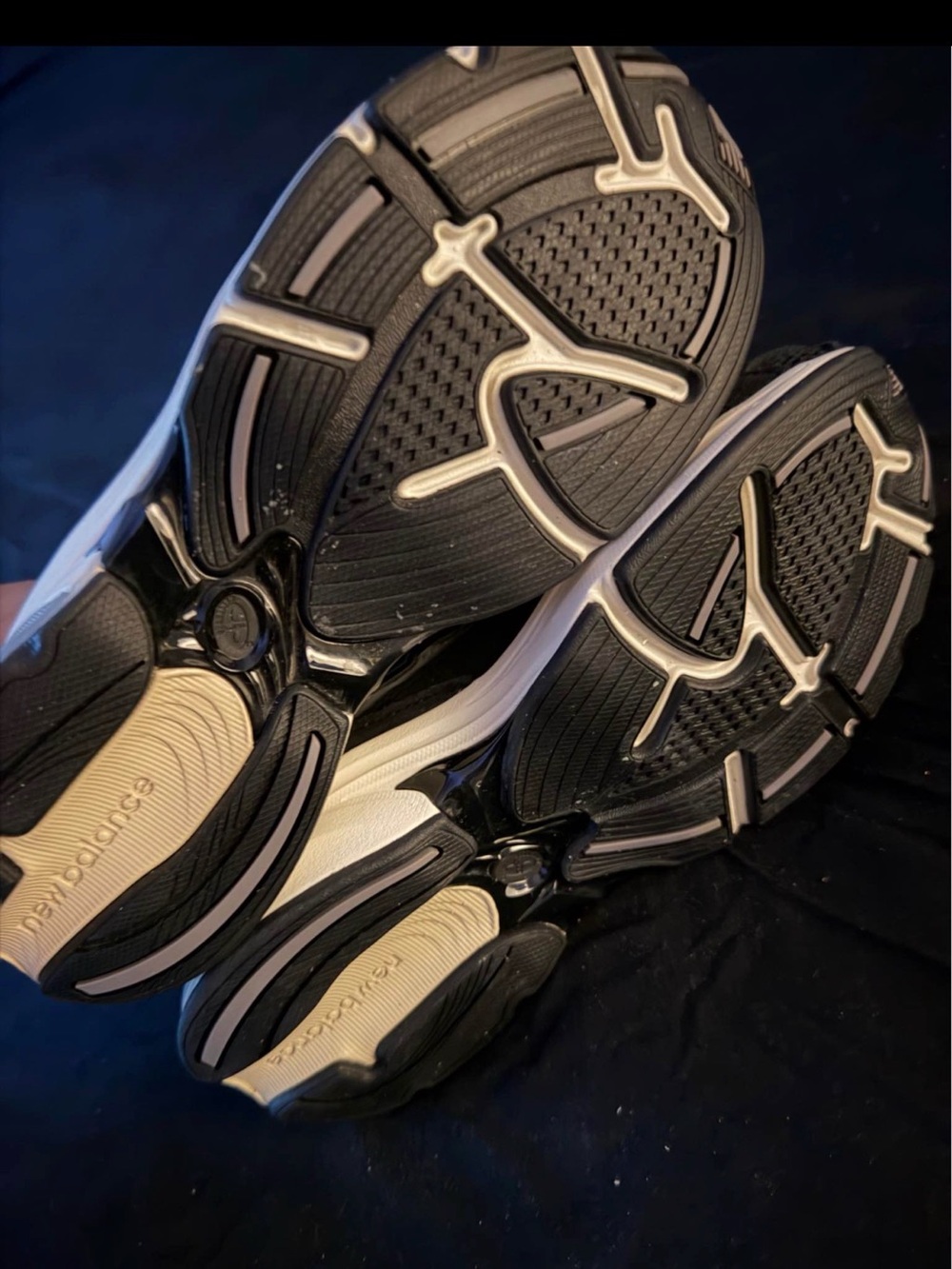 New Balance - Picture 3 of 6